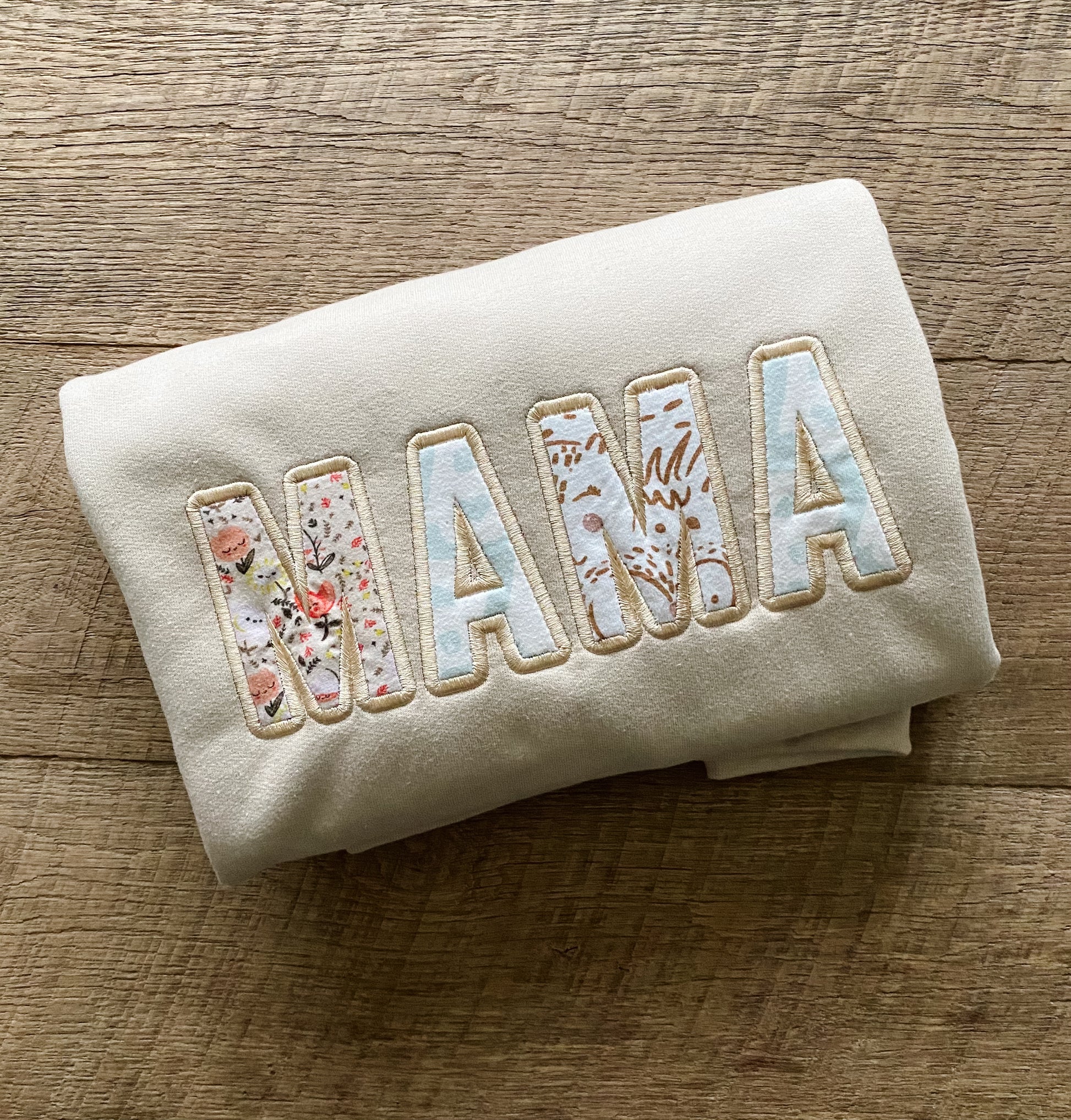 KEEPSAKE CREW - Petals & Thread