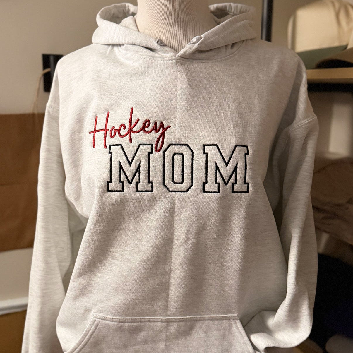 SPORTS MOM - Petals & Thread