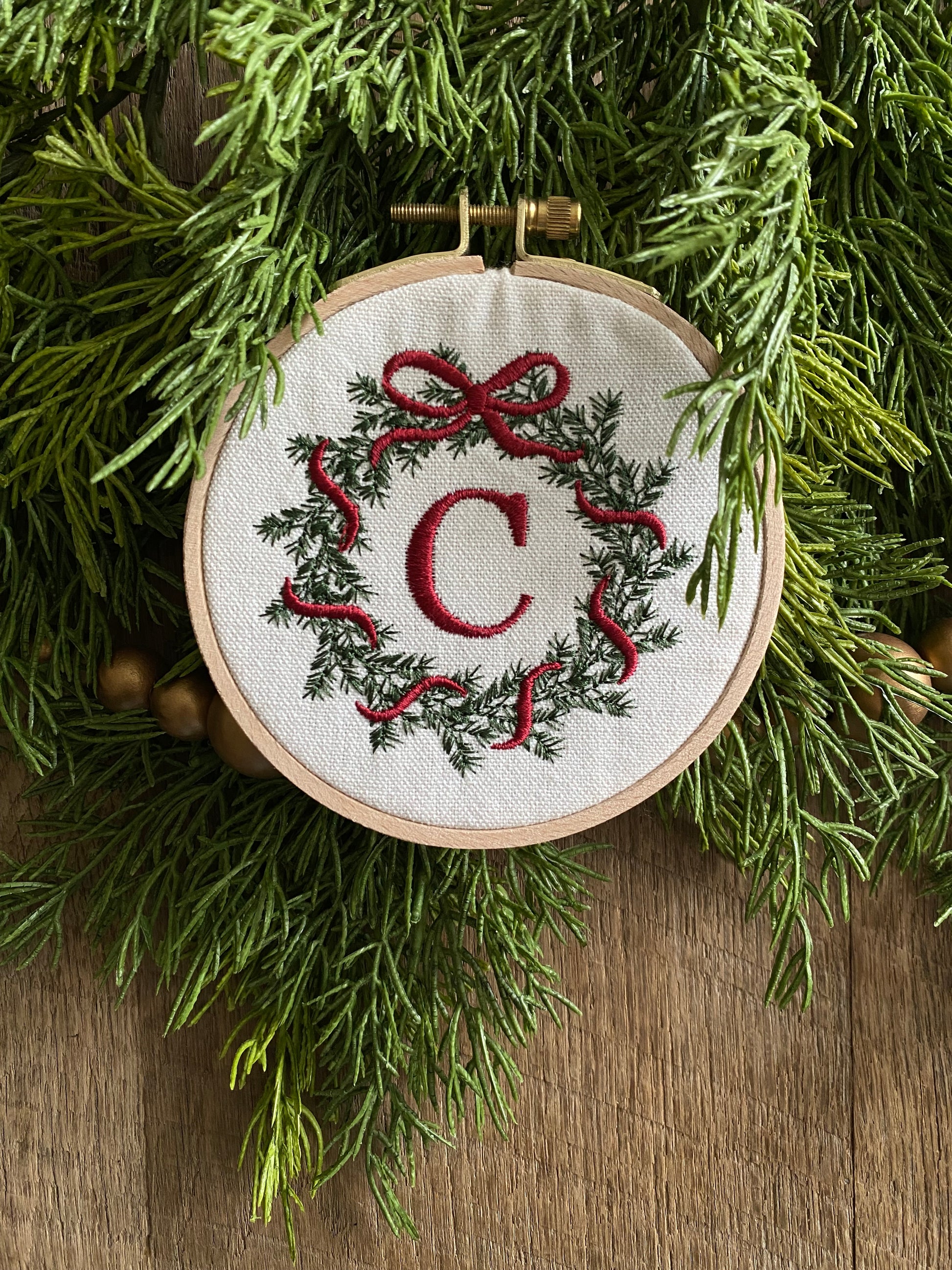 ORNAMENTS - Petals & Thread