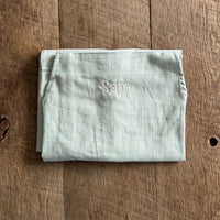 LITTLE APRONS - Petals & Thread