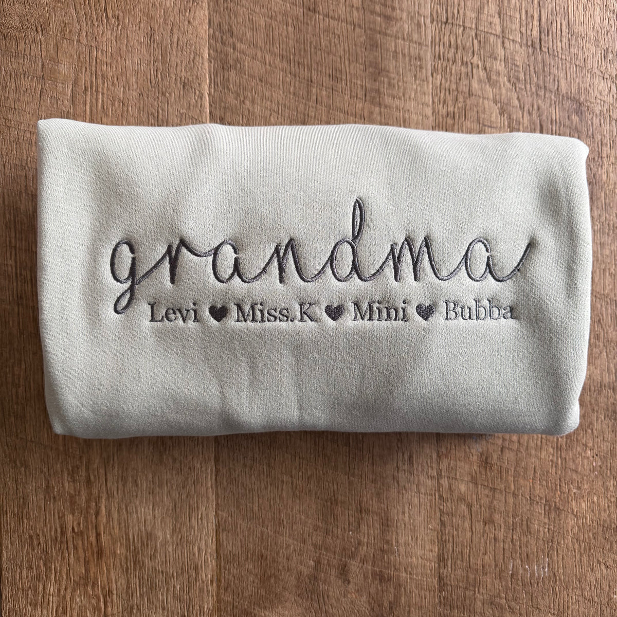 Family Script - Petals & Thread
