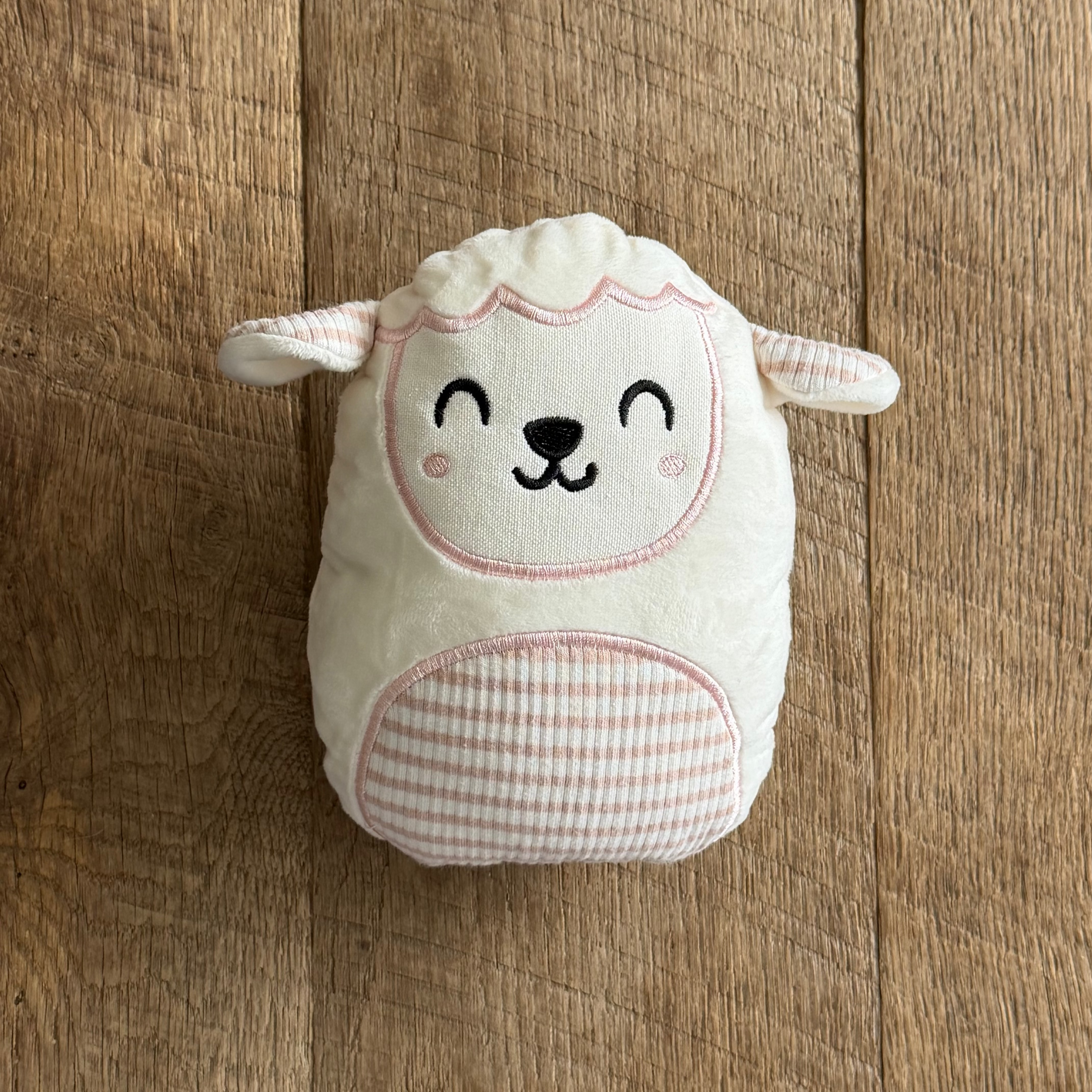 KEEPSAKE CUDDLES - Petals & Thread