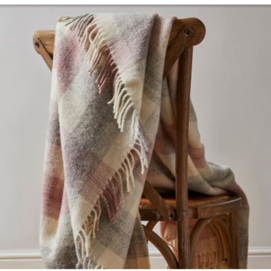 HERITAGE WOOL BLANKET - Petals & Thread